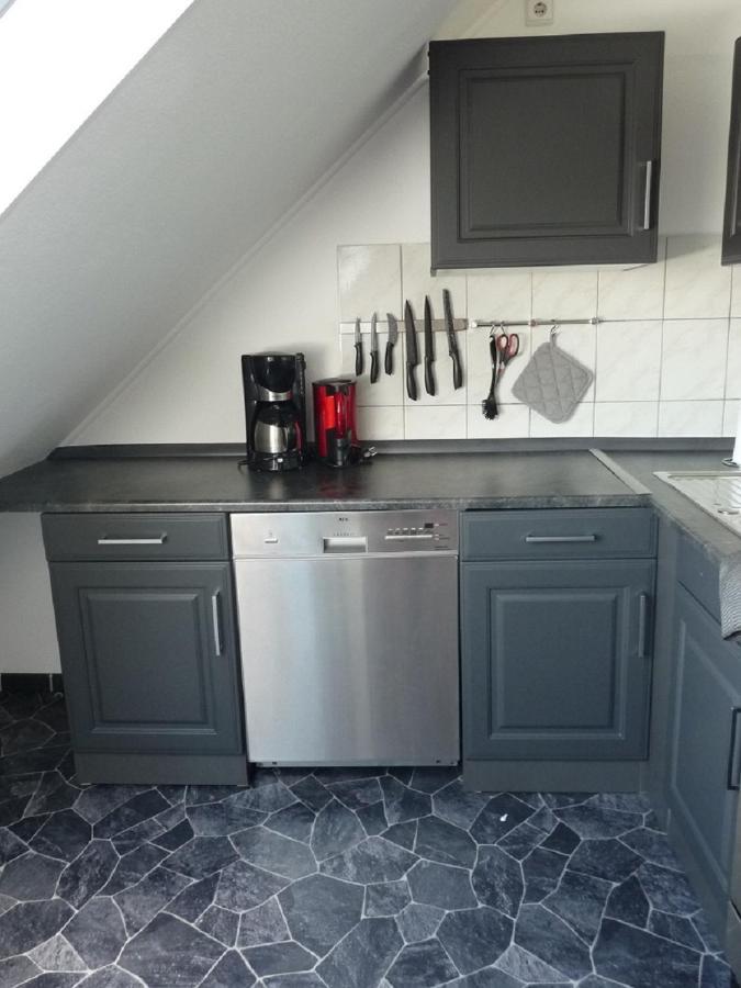 Ferienwohnung In Duesseldorf Hassel エクステリア 写真