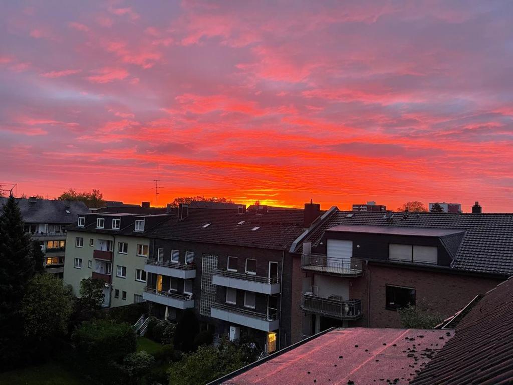 Ferienwohnung In Duesseldorf Hassel エクステリア 写真